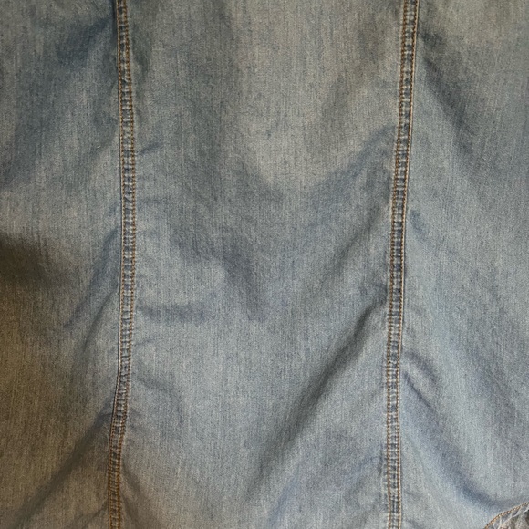 Soft Faded Denim Snap Button Western Shirt - Picture 7 of 9